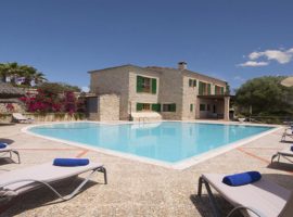 Villa Ref.221