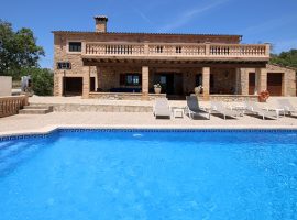 Villa Ref.130