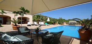 holiday house Artá