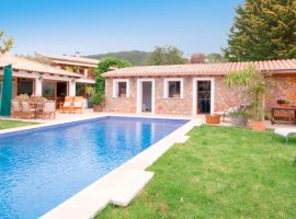 Villa Ref.205
