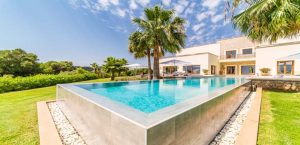 Luxury holiday Villa