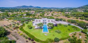 luxury holiday Villa