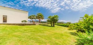 luxury holiday house